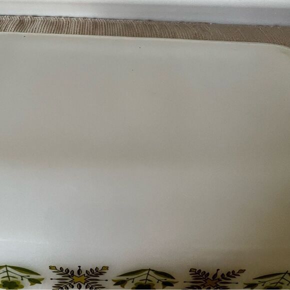 vintage Fire-king Anchor Hocking milk glass baking dish - Picture 6 of 11